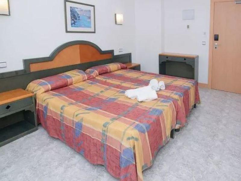 Hostal Rosalia San Antonio  Eksteriør bilde
