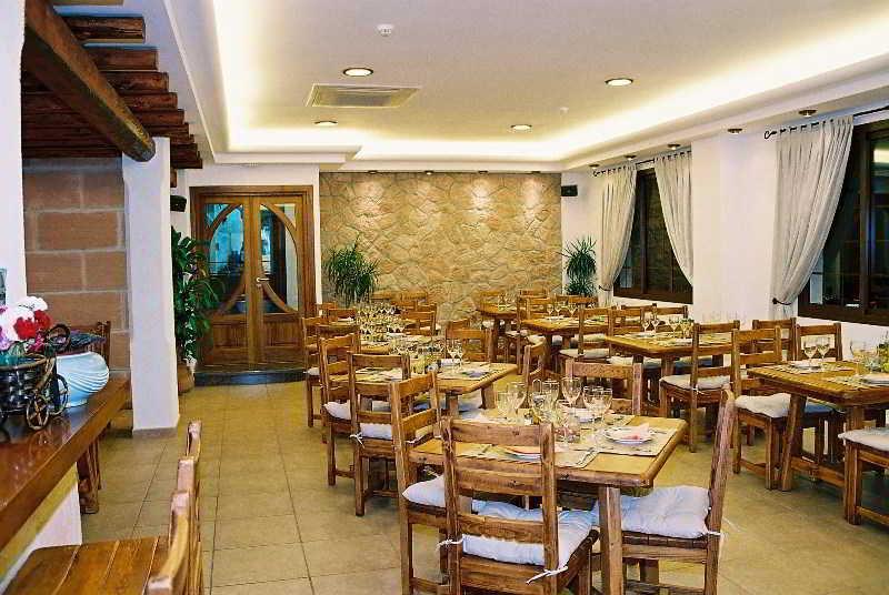 Hostal Rosalia San Antonio  Eksteriør bilde